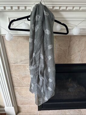 Lightweight Gray infinity scarf